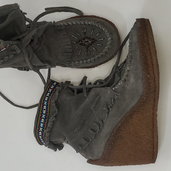 Ziginy Grizzleez Helen Gray leather suede Moccasin wedges women's size 7 - Picture 3 of 15